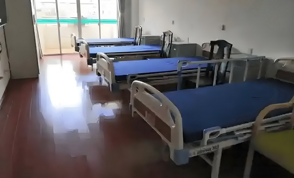 潜龙天下